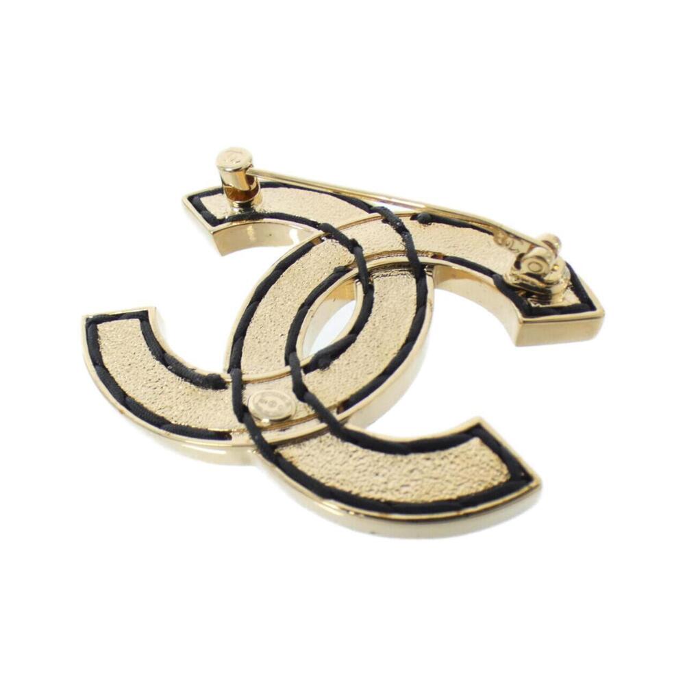 CHANEL Authentic Black Brooch - Picture 2 of 3